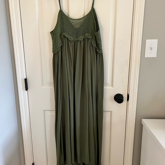 Dark Green Maxi Dress size Large - Picture 4 of 5